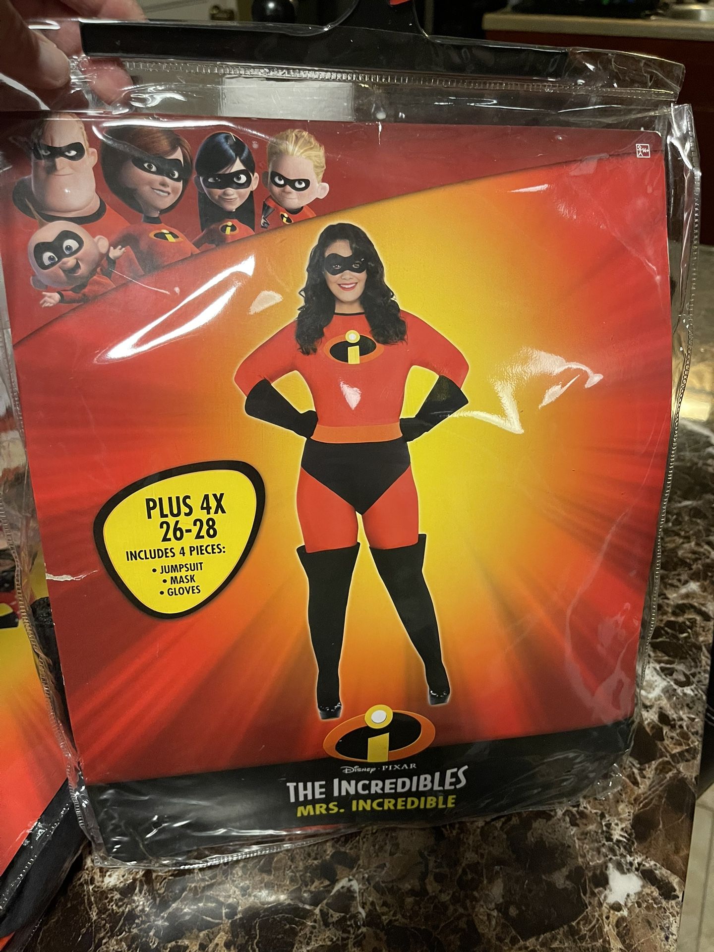 Disney Pixar, the Incredibles misery incredible size 4X $30 each