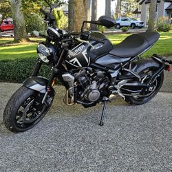 2022 Triumph Trident Only 18 Miles