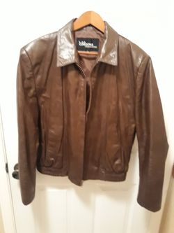 Was $ 45. Now $ 35-Wilson's 😎 Jacket sz 46 med brown