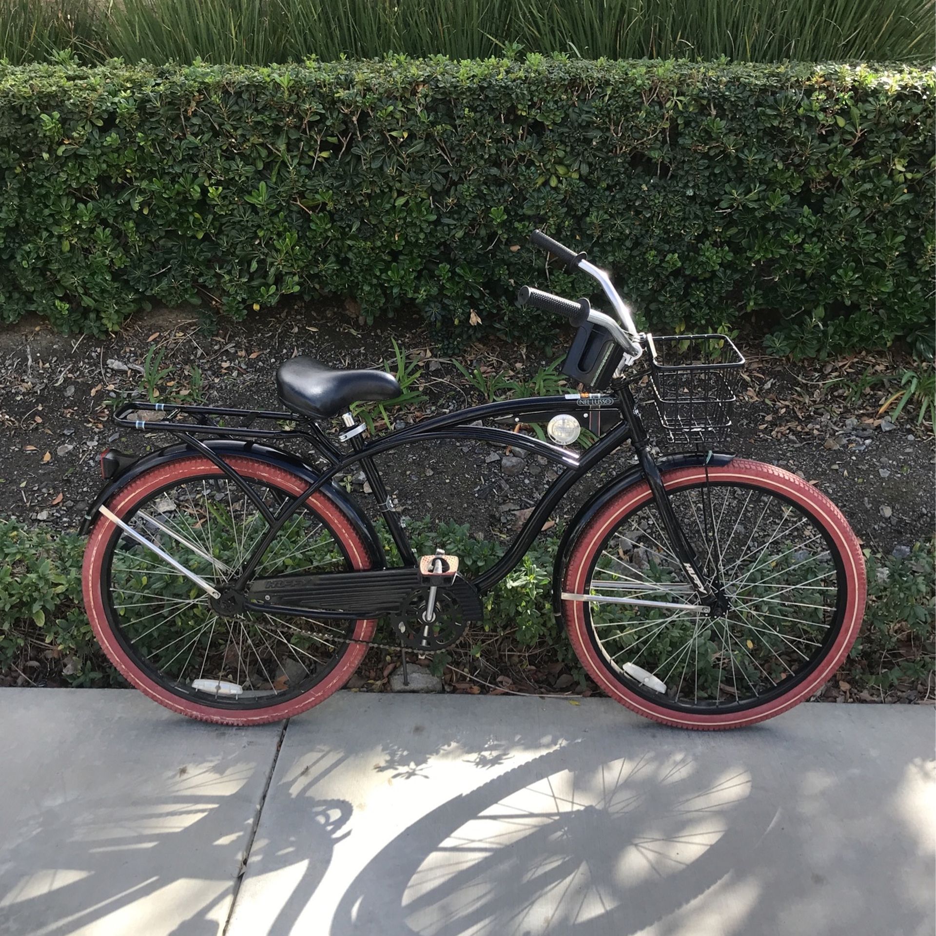 26” Nel Lusso Men’s Black Beach Cruiser With Basket And Rear Rack