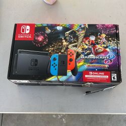 Nintendo Switch 