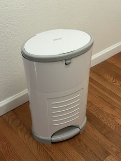 Dekor Diaper Pail
