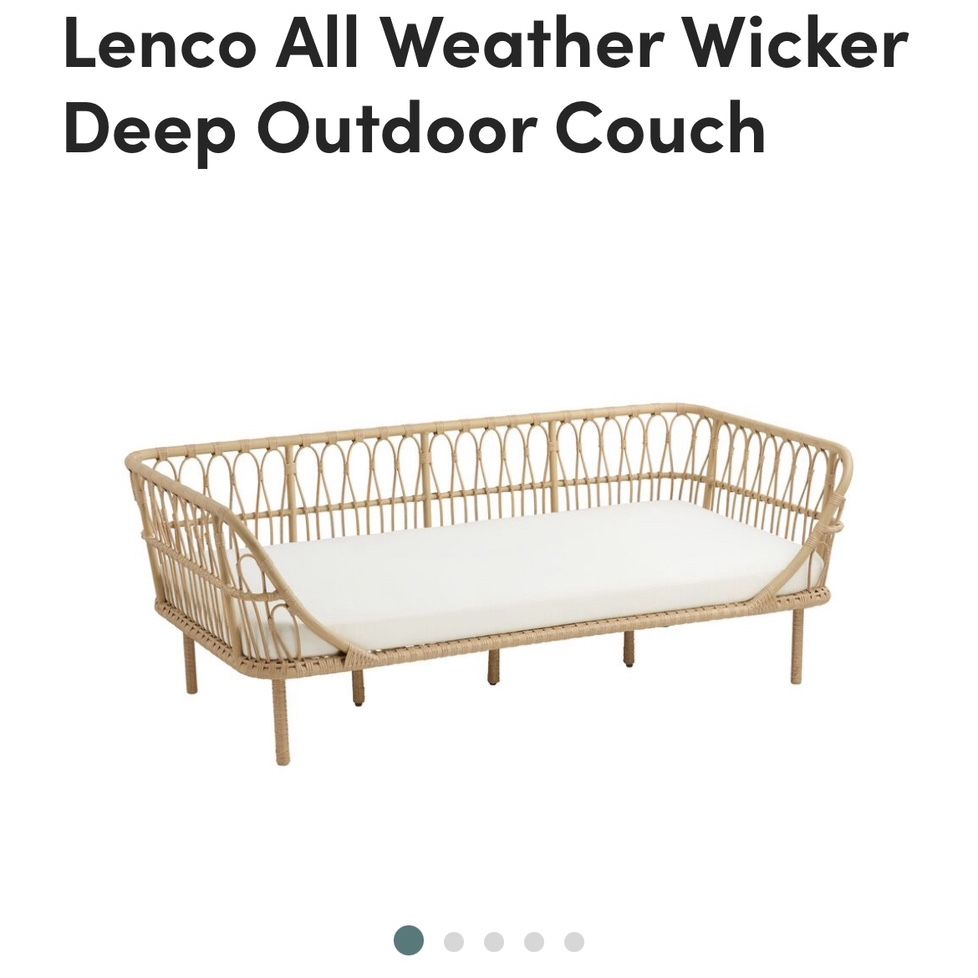 Wicker Day Bed/Deep Outdoor Couch