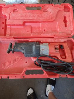 Milwaukee sawzall cat no 5621-21 $100