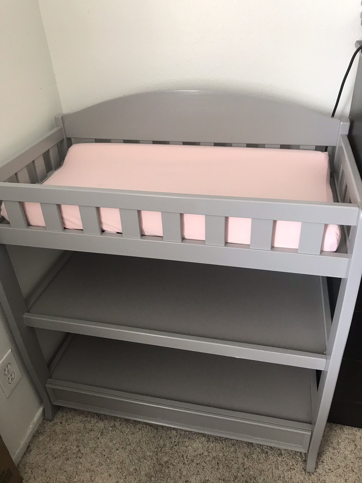 Delta Changing Table