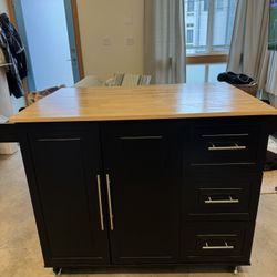 Black Island with Wood Counter Top + Stools 