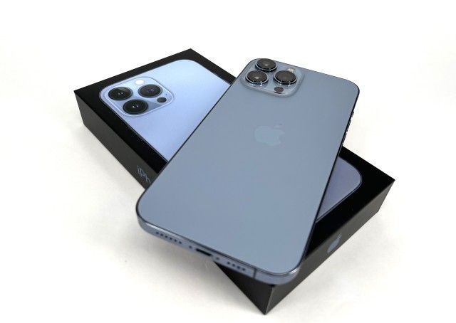 iPhone 13 Pro Max 128GB Factory Unlocked - On Special Cash Deal $499 😱 + Free Case