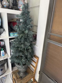 Christmas Tree With Base