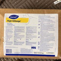 Diversey High Mileage Floor Finish 