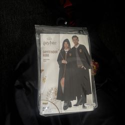 Spirit Halloween Gryffindor Robe 
