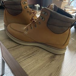 boots for men! In very good condition, like new! size #12 brand L.L. bean