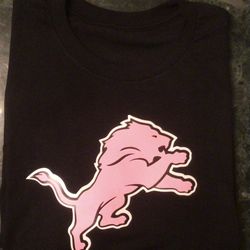 Detroit Lions T Shirt Size medium 