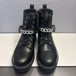 Black Boots With Belt Buckle 