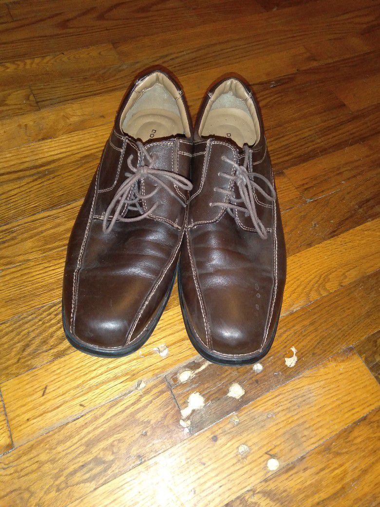 Brown Dockers Dress Shoes