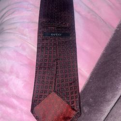 Gucci Tie 