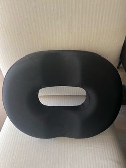 Cloudbliss donut pillow