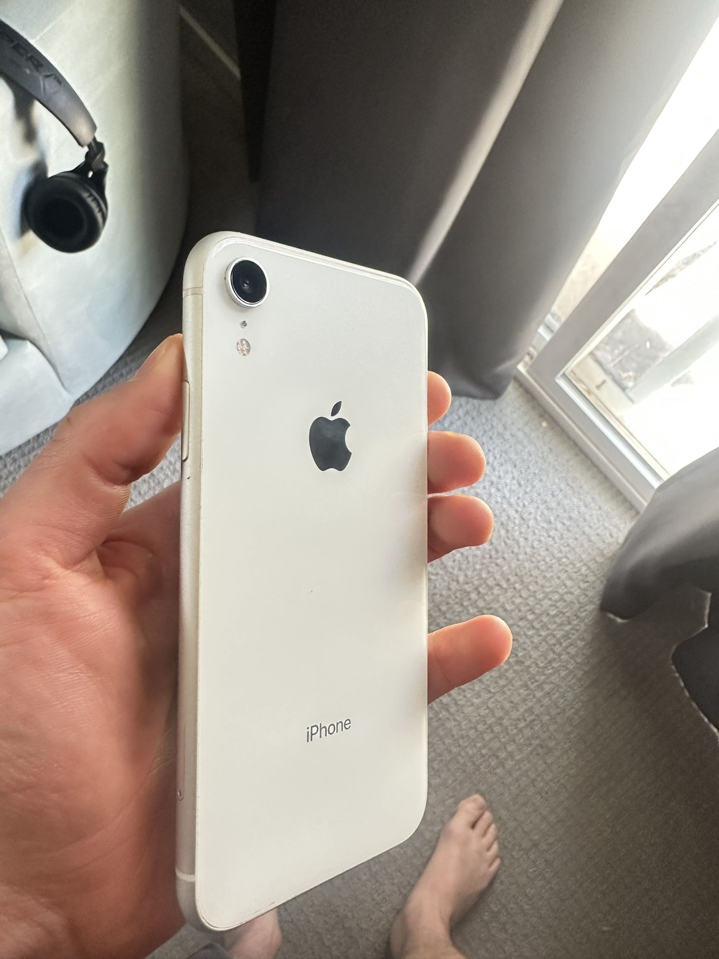 iPhone XR Unlocked 64 GB