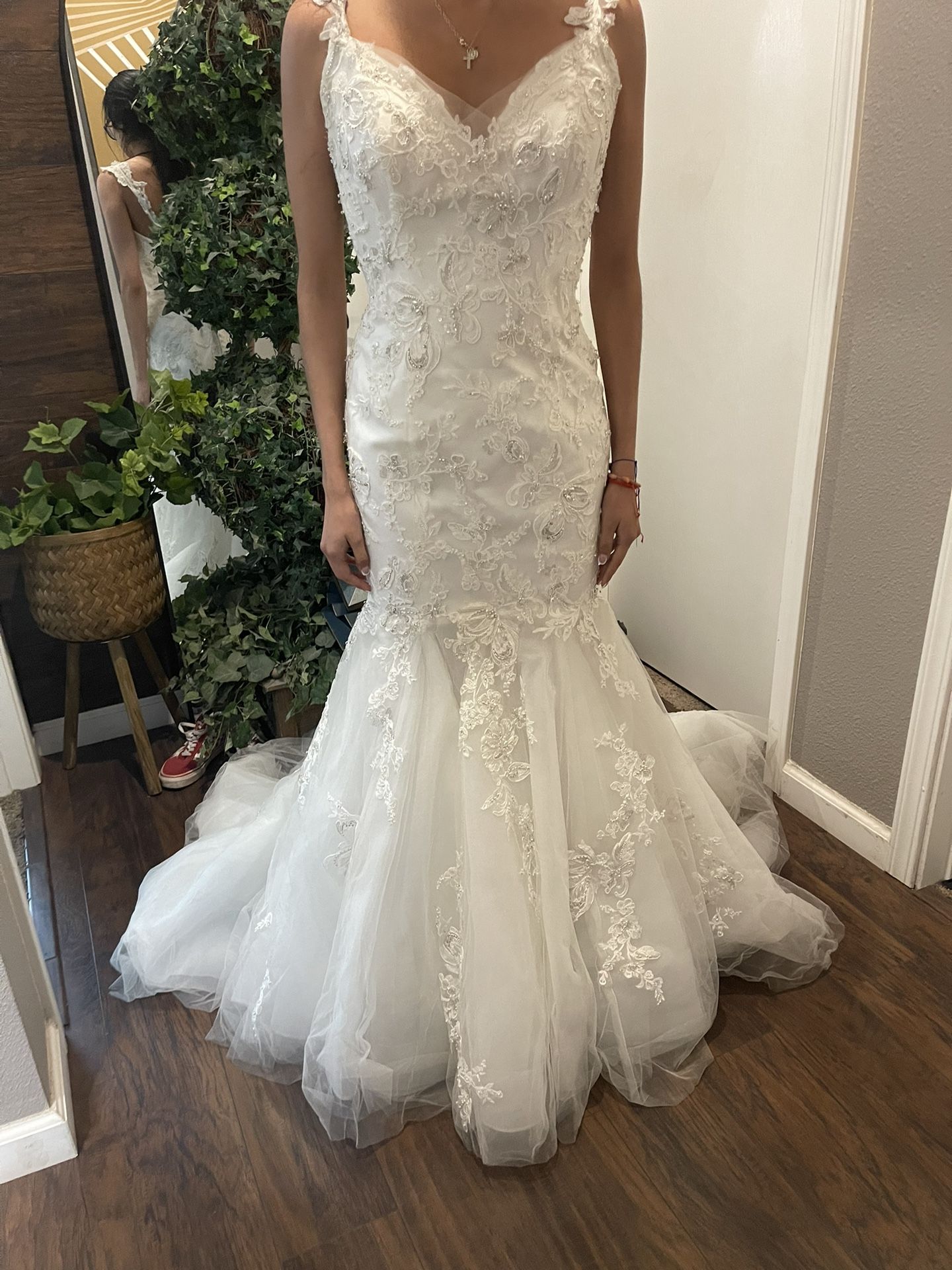 Wedding Dress Size 8