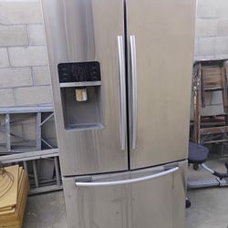Samsung Refrigerator 