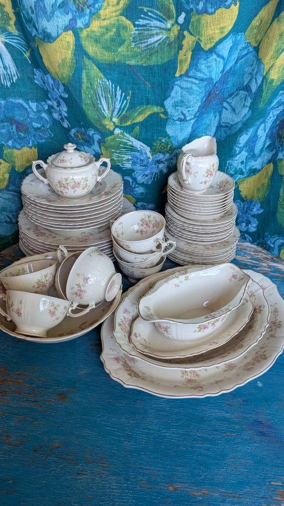 Vintage SYRACUSE Stansbury China Set Federal Shape Complete Floral Dishes Bowls Creamer Service 8