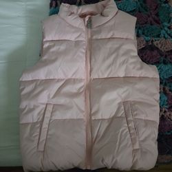 Girls Puffer Vest / Old Navy / Pink