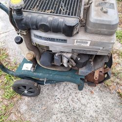 Lown More  engine  for parts or to fixed