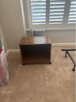 Tv stand