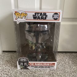 Giant Funko Pop Bobble Head( Mandalorian With Child)