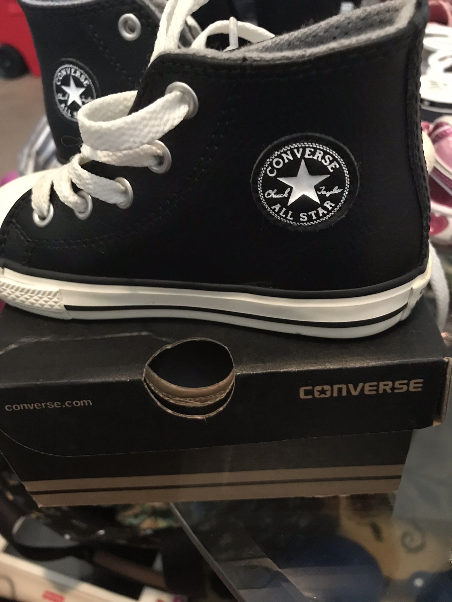 Converse size 8