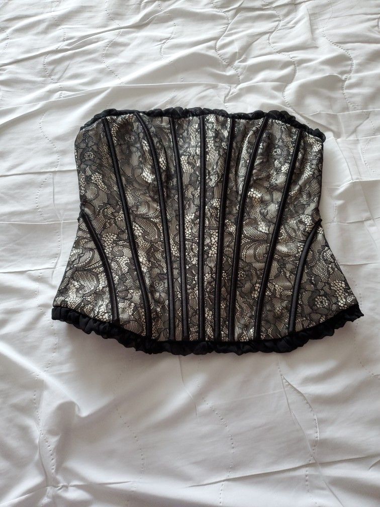 Corsets 