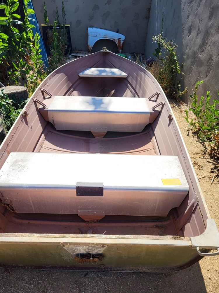 11ft Aluminum Fishing Boat