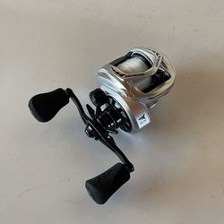 Baitcasting Reel 