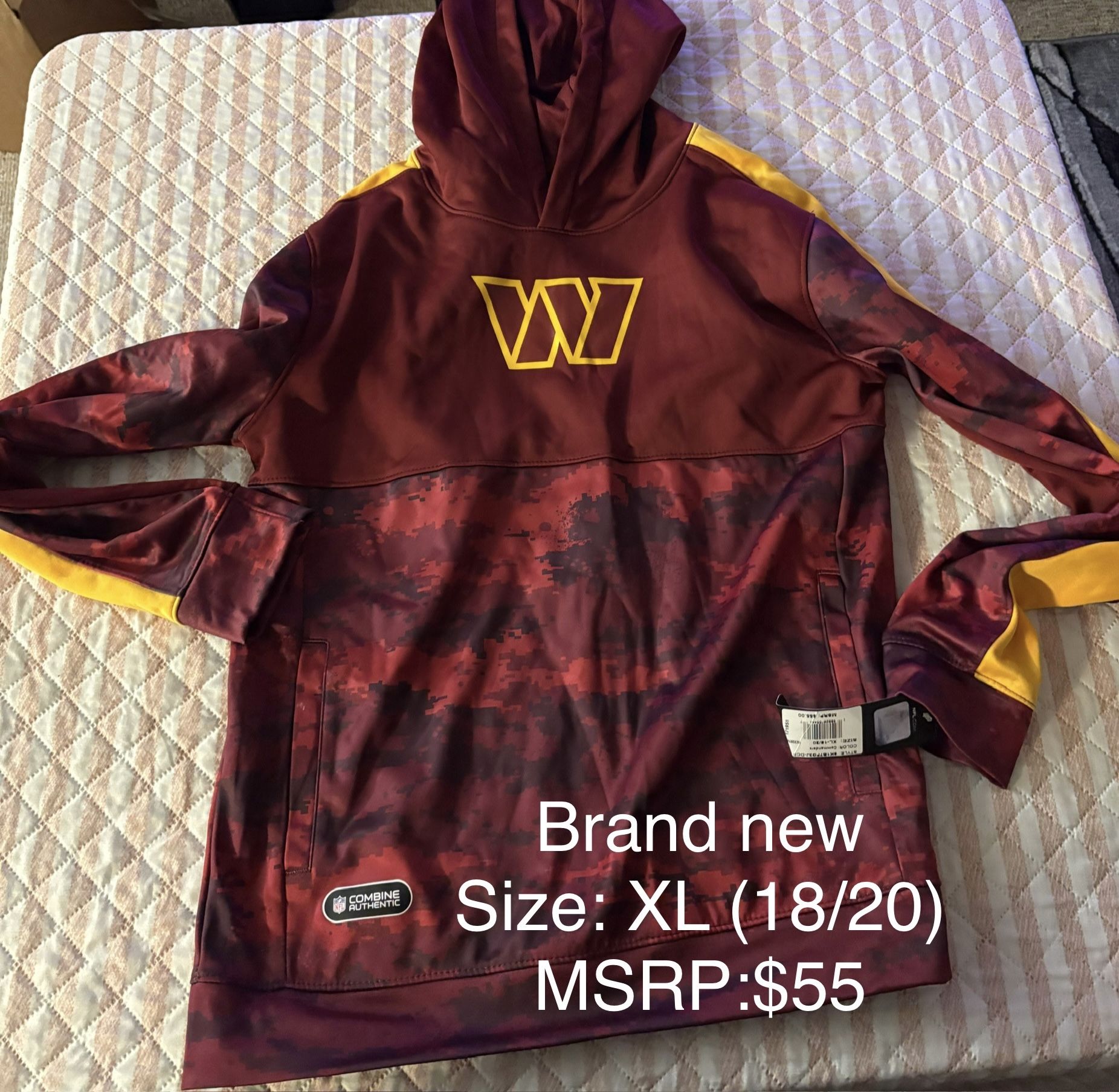 Washington Commanders Hoodie Kids Size XL NEW