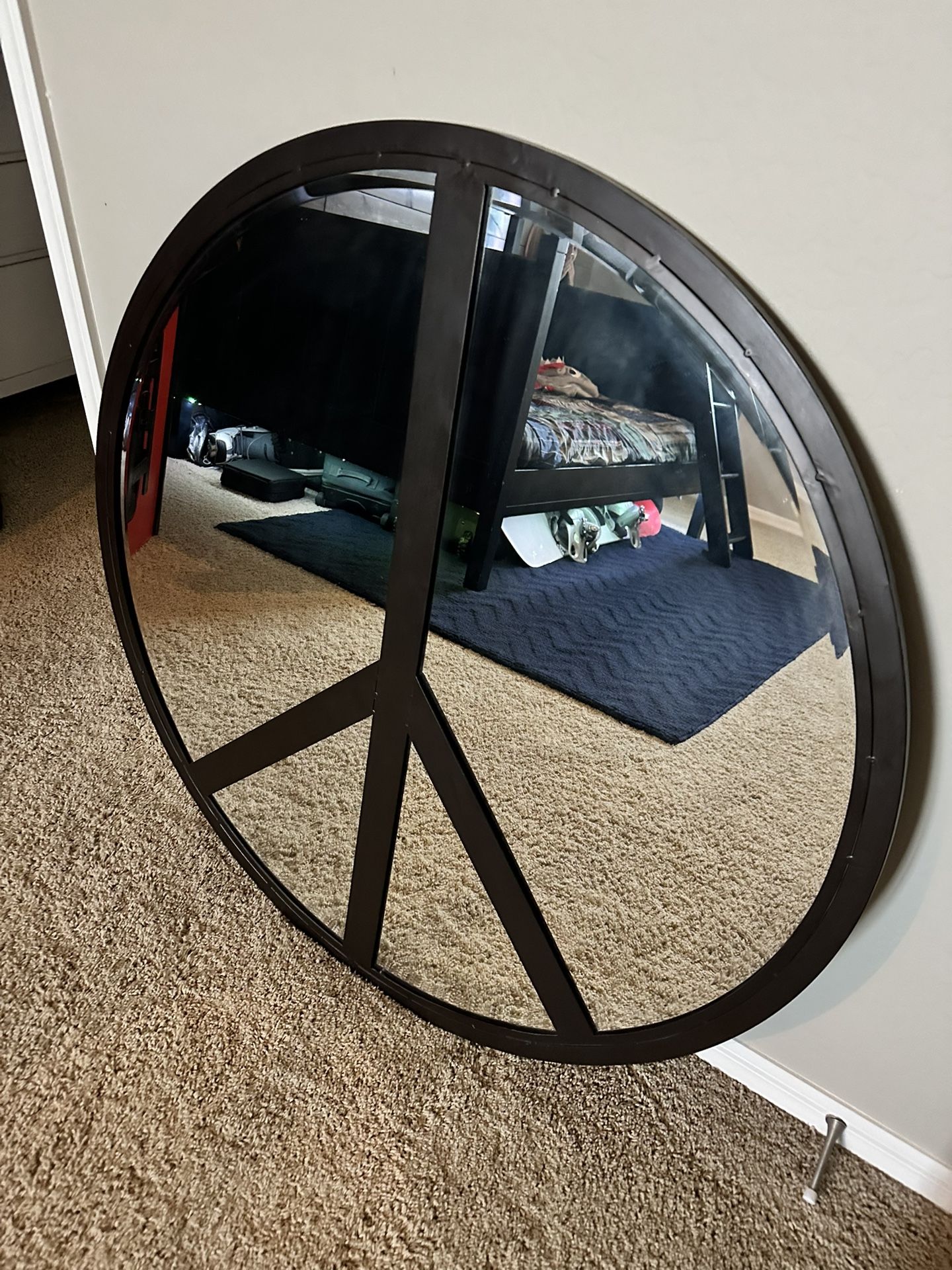 Pottery Barn Mirror Peace Sign 40 inches. 80$