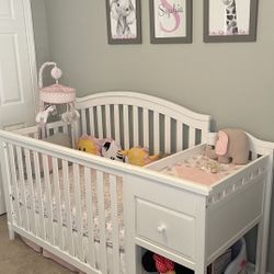 Crib with changing table