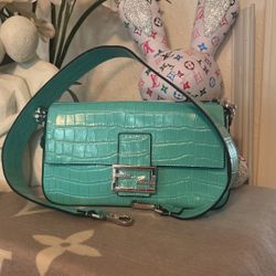 Baguette Leather Purse