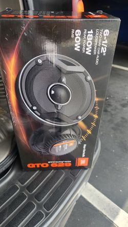 L7 kicker 12 in jbl's six and a half
