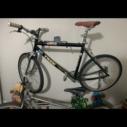 Trek 6000 Mountain Bike