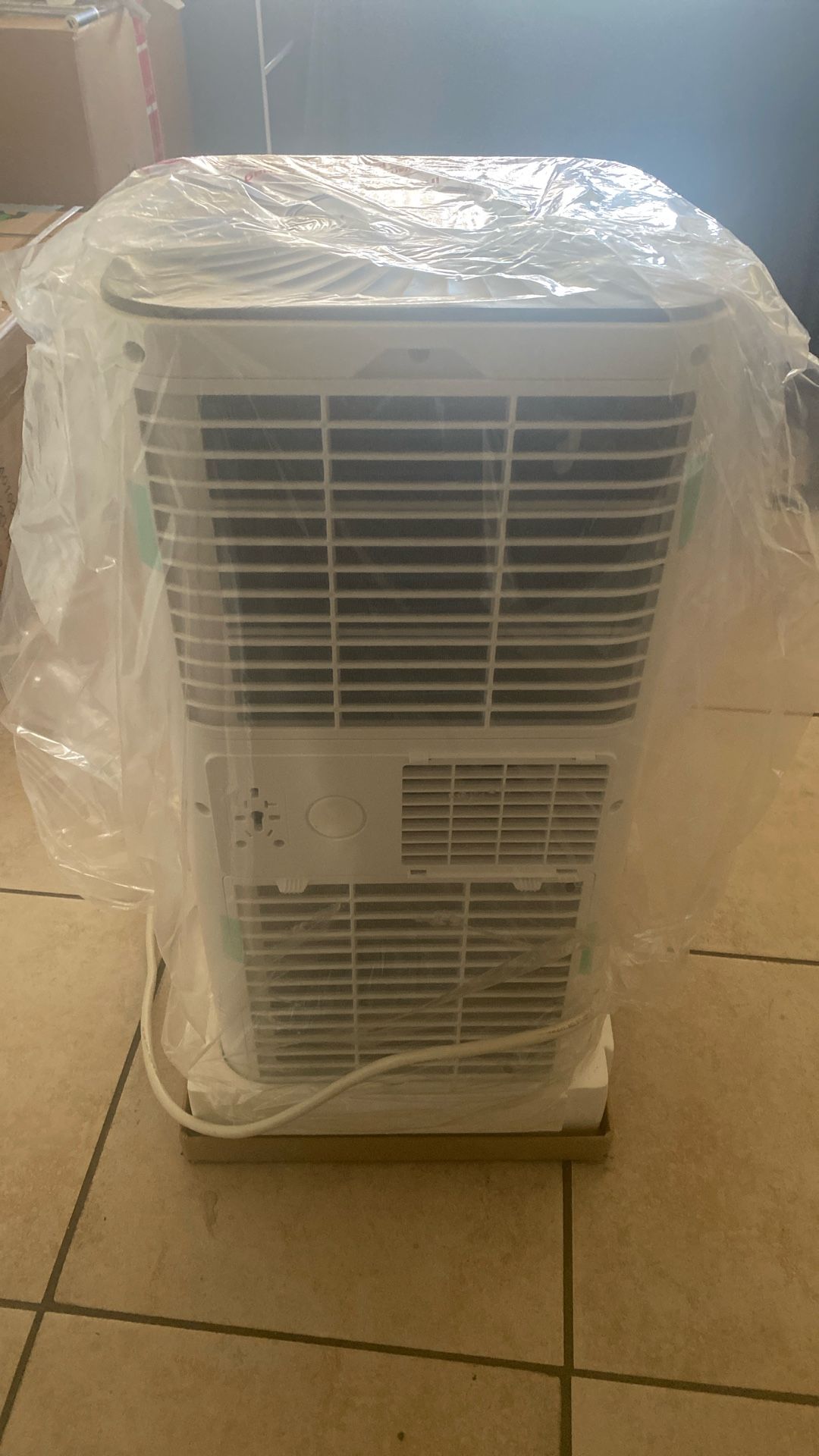 Portable 10000btu AC - Brand New With Window Kit And Remote