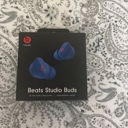 Beats Studio Buds