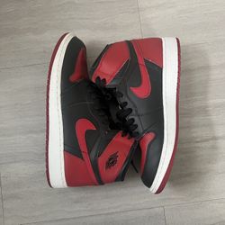 Air Jordan 1, OG Red, Size 7 
