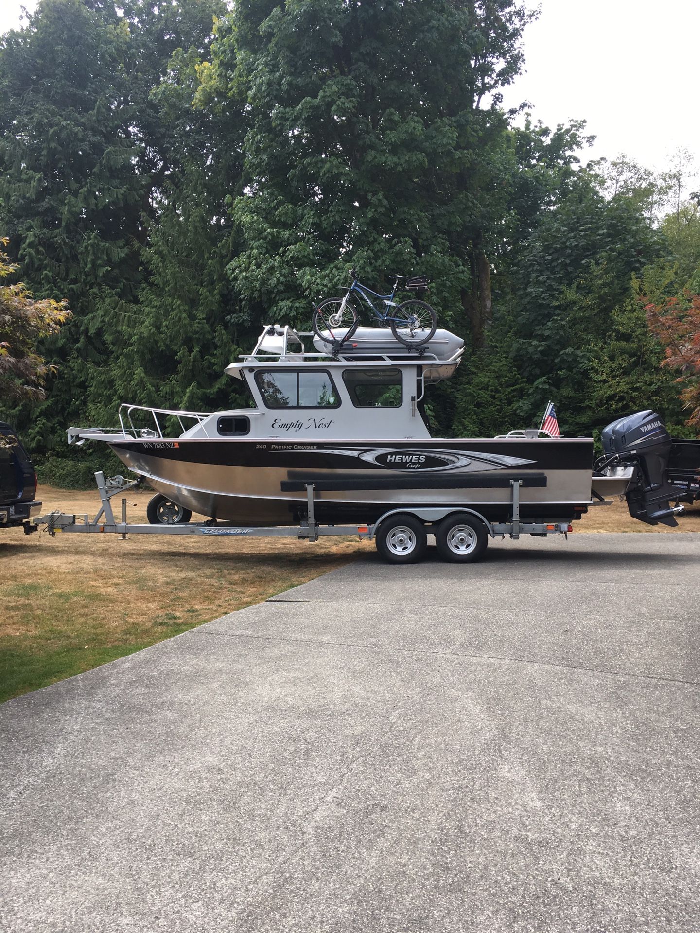 24’ Hewescraft Pacific Cruiser