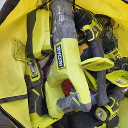 Ryobi Tool Set