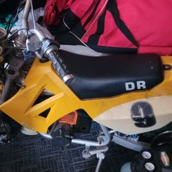 Small Automatic Gas Dirt Bike For Sale!