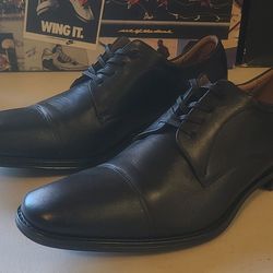 Florsheim Men's Santucci Cap Toe Derby Size 9.5