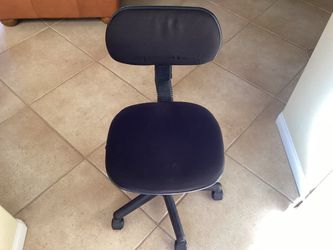 Black Fabric Office Chair with Wheels