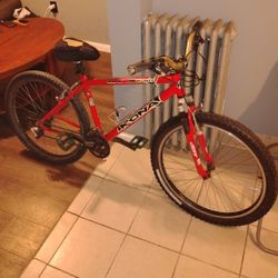 Kona Nunu Mountain Bike 