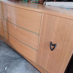 Mid-century Modern buffet cabinet