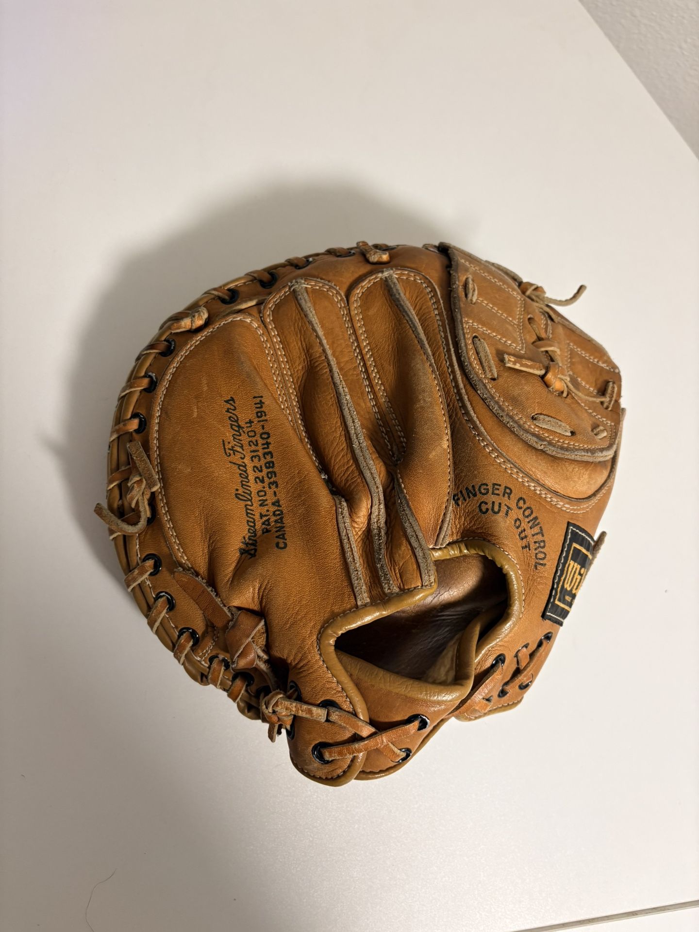 Wilson Catchers Mitt A2(contact info removed)s Vintage Baseball Glove