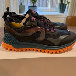 Brand Black Los Angeles Sneakers Size 10M NWT